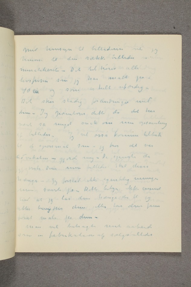 No-MM_T2794-29r.jpg No-MM_T2794-29r.jpg