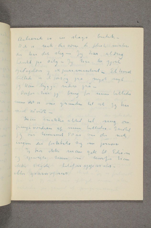 No-MM_T2794-31r.jpg No-MM_T2794-31r.jpg