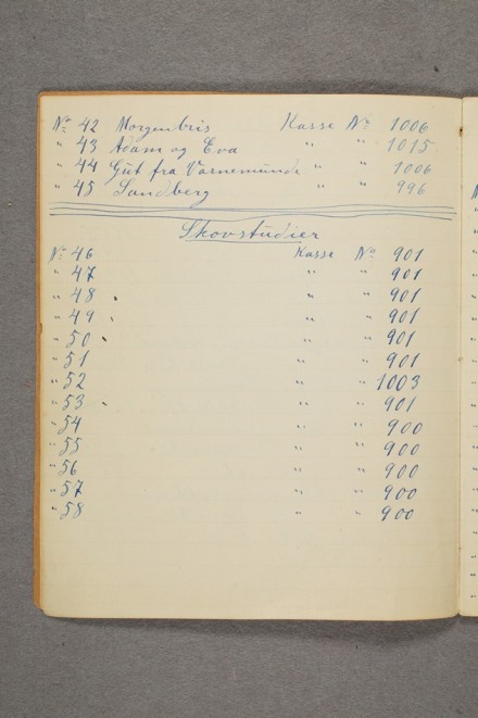 No-MM_T2912-02v.jpg